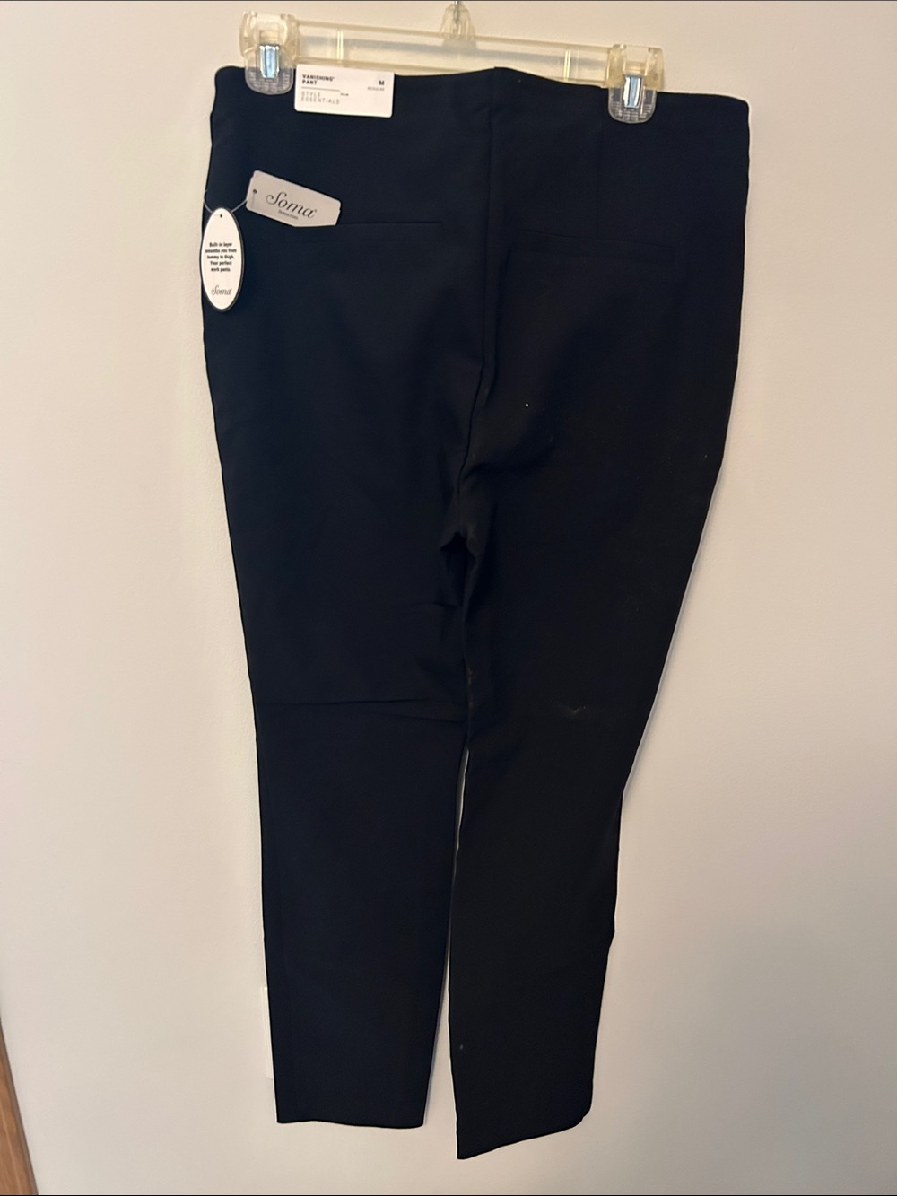 Soma women’s black vanishing pant   NWT medium